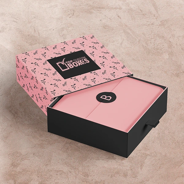 custom-printed-luxury-apparel-boxes-2.webp
