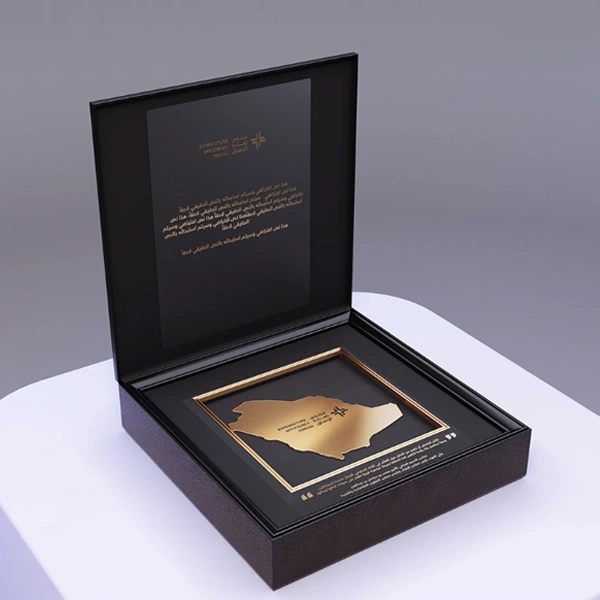 luxury-invitation-boxes.webp