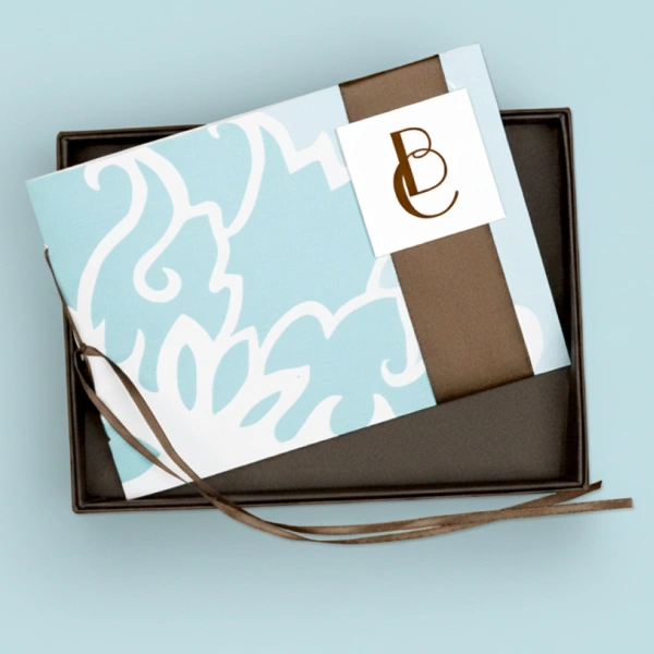 printed-invitation-boxes-2.webp
